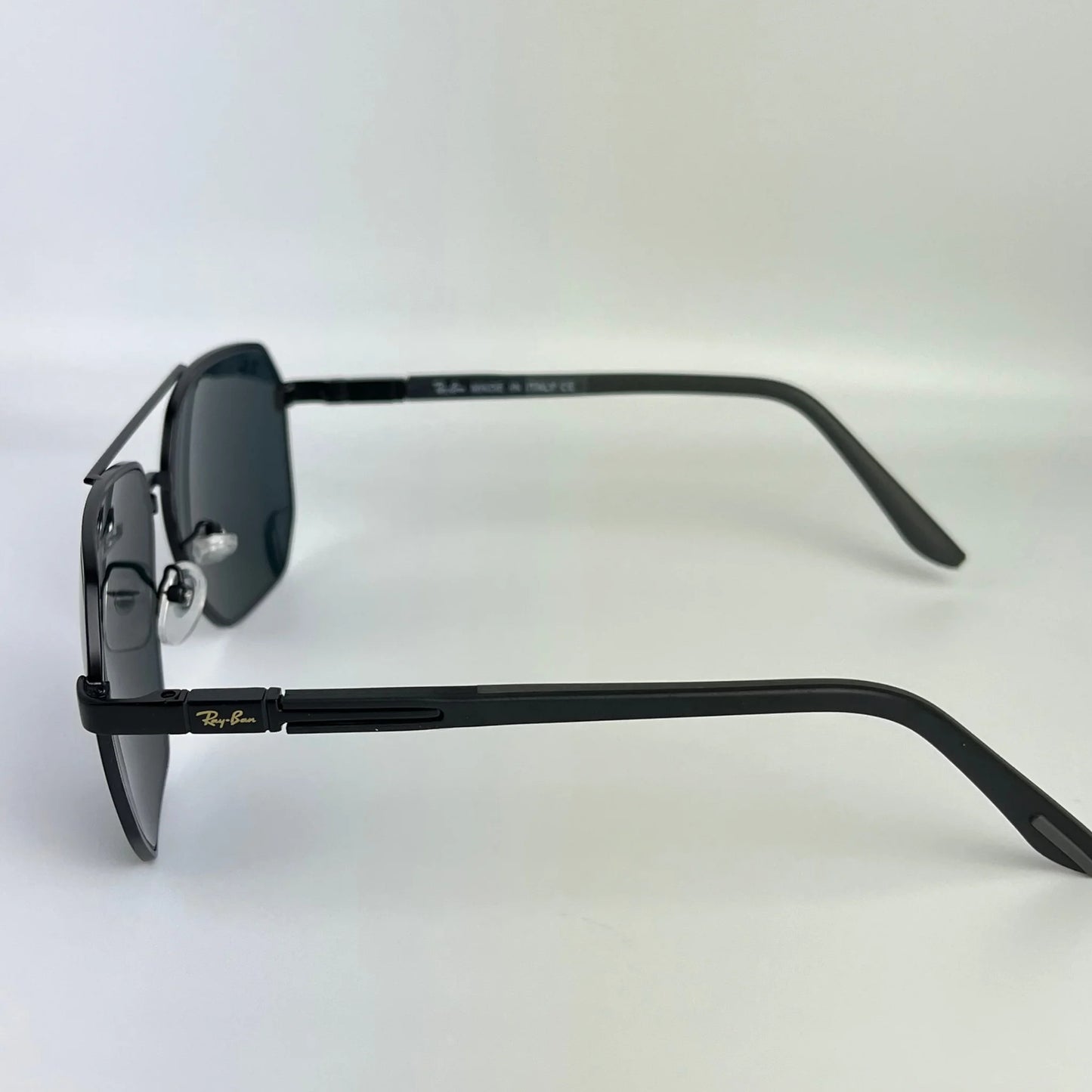Ray-Ban R71