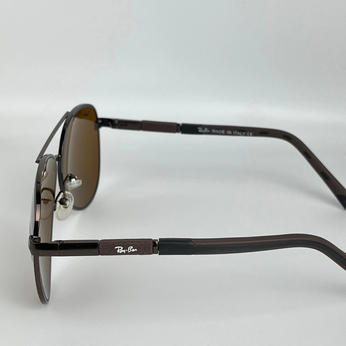 Ray-Ban R64