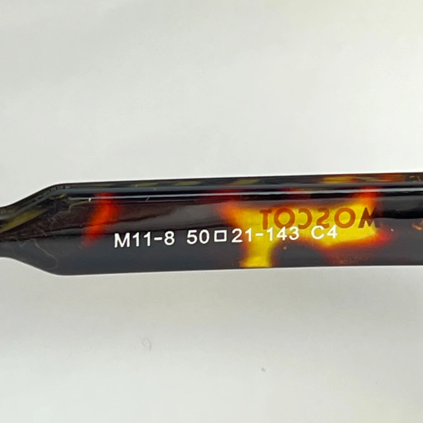 MOSCOT M19