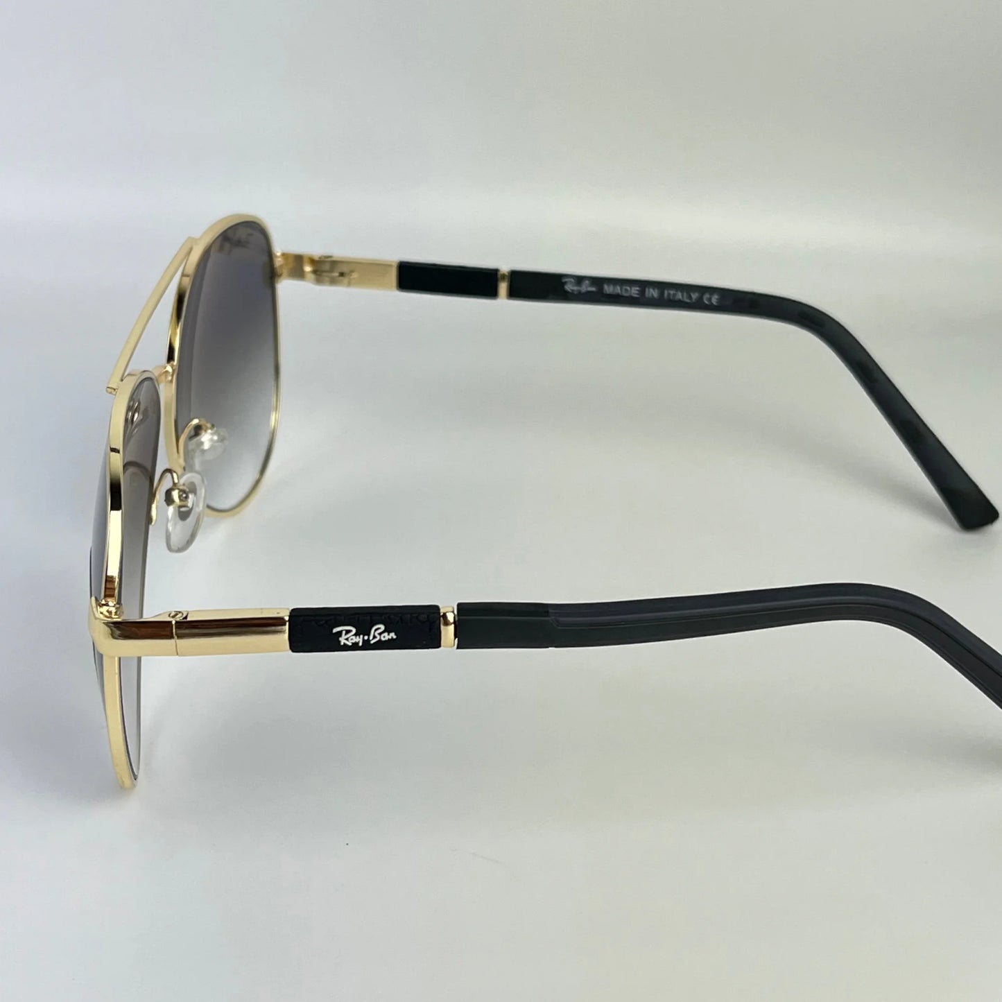 Ray-Ban R66