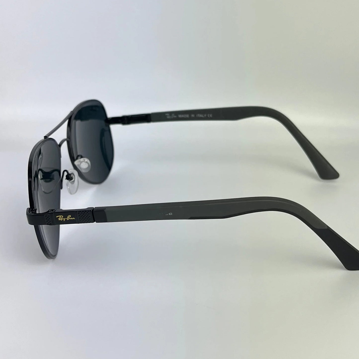 Ray-Ban R67