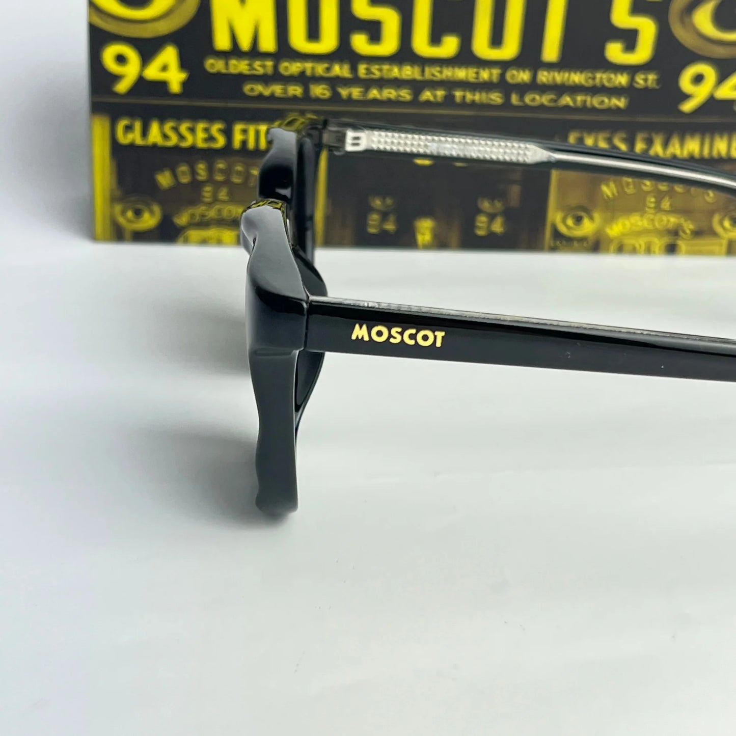 Moscot M174
