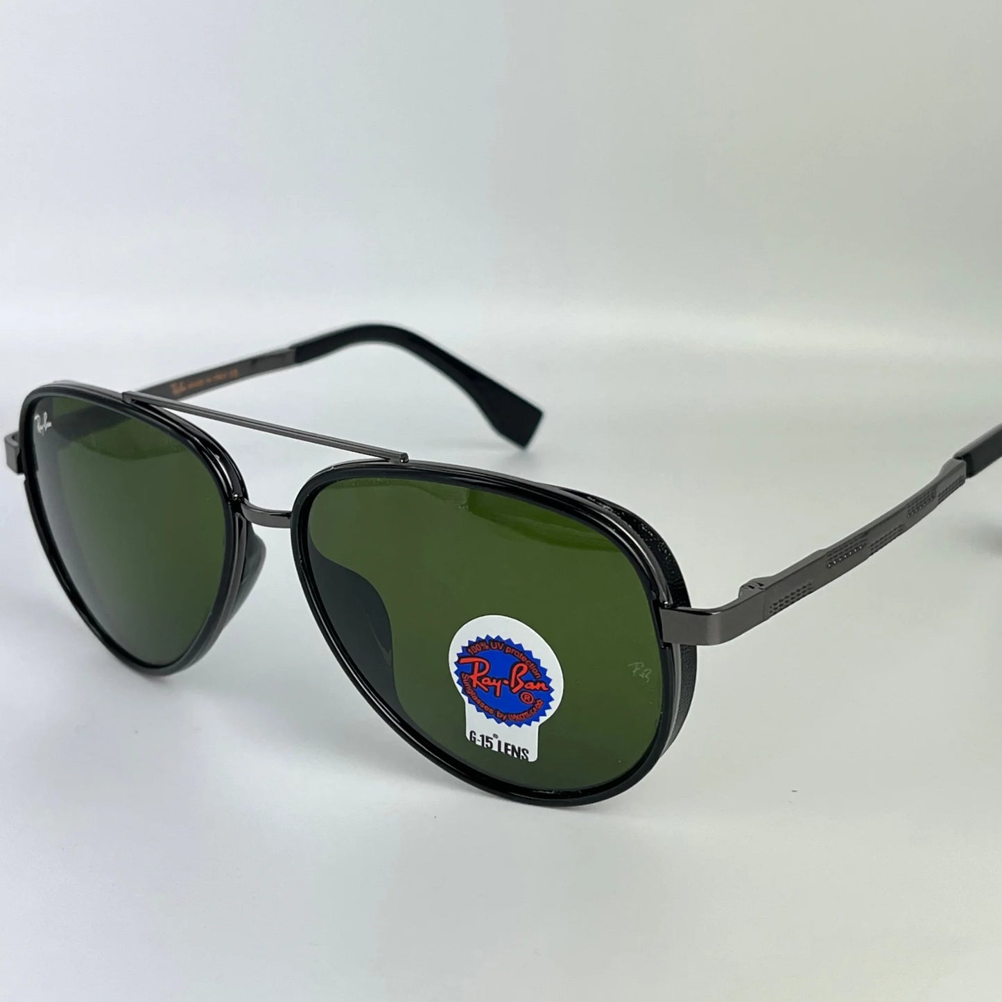 Ray-Ban R62
