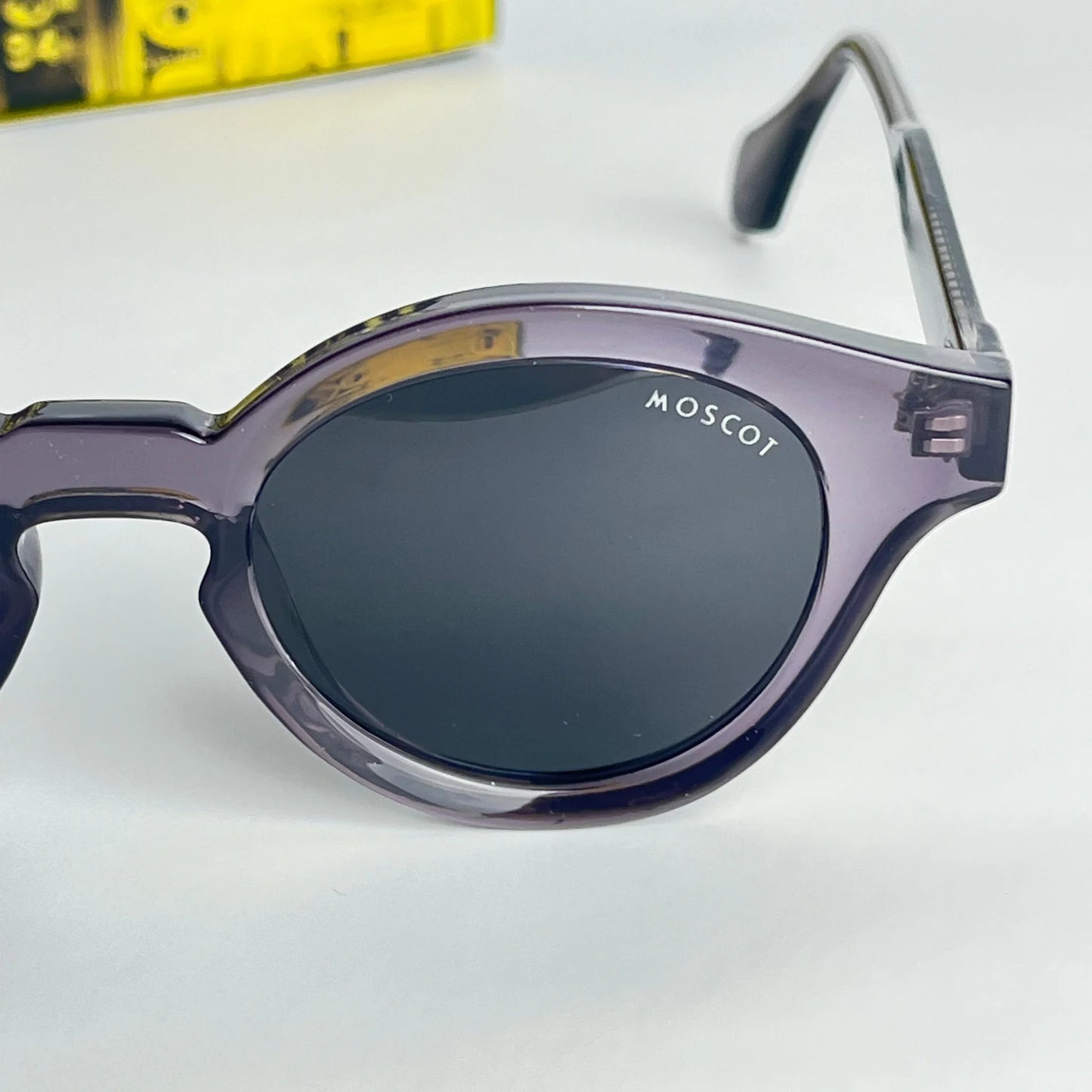 Moscot M104