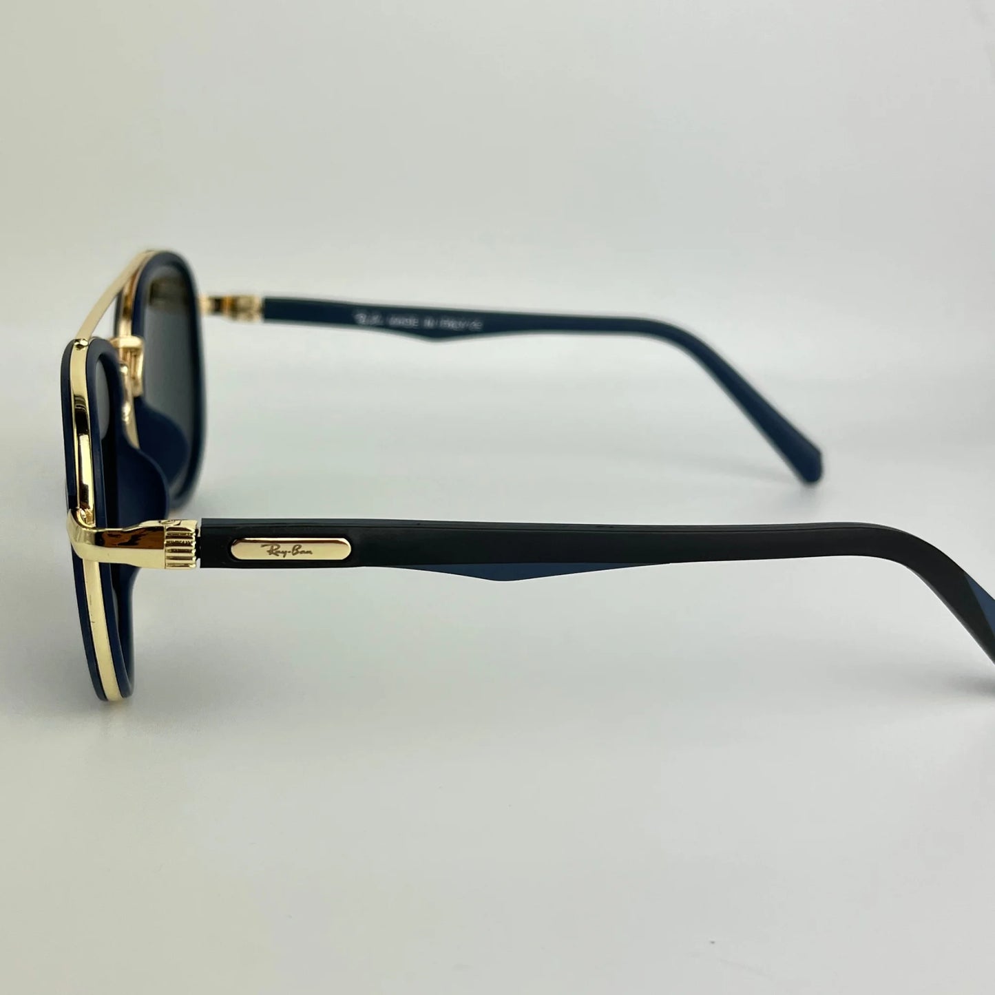 Ray-Ban R79