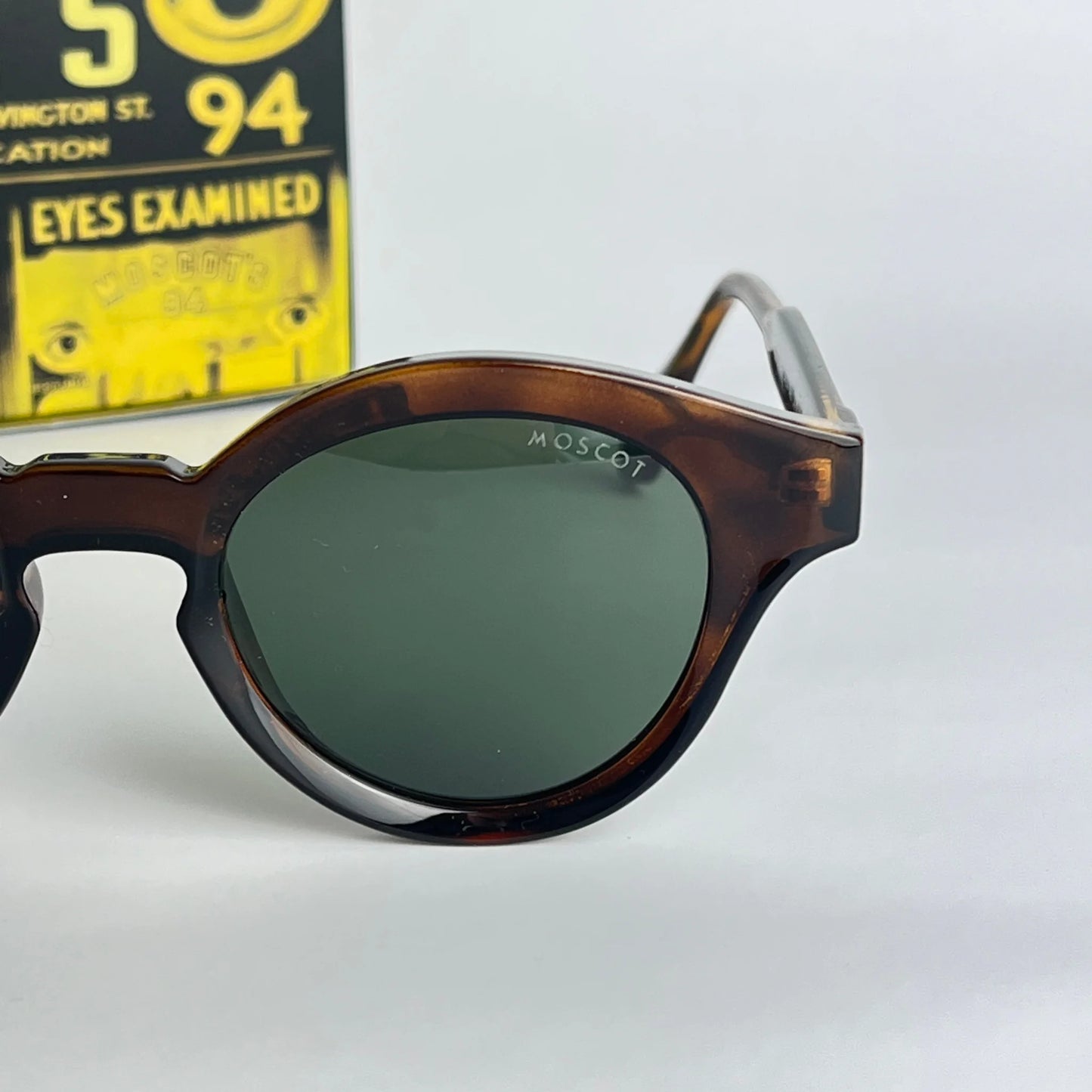Moscot M105
