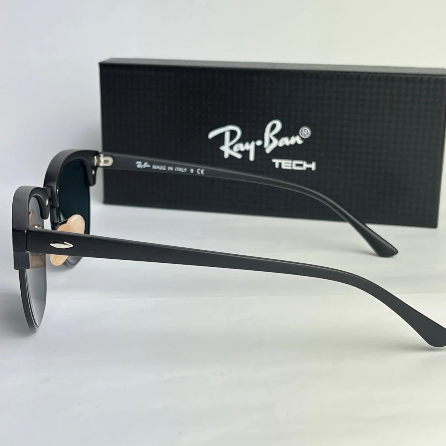 Ray-ban R28