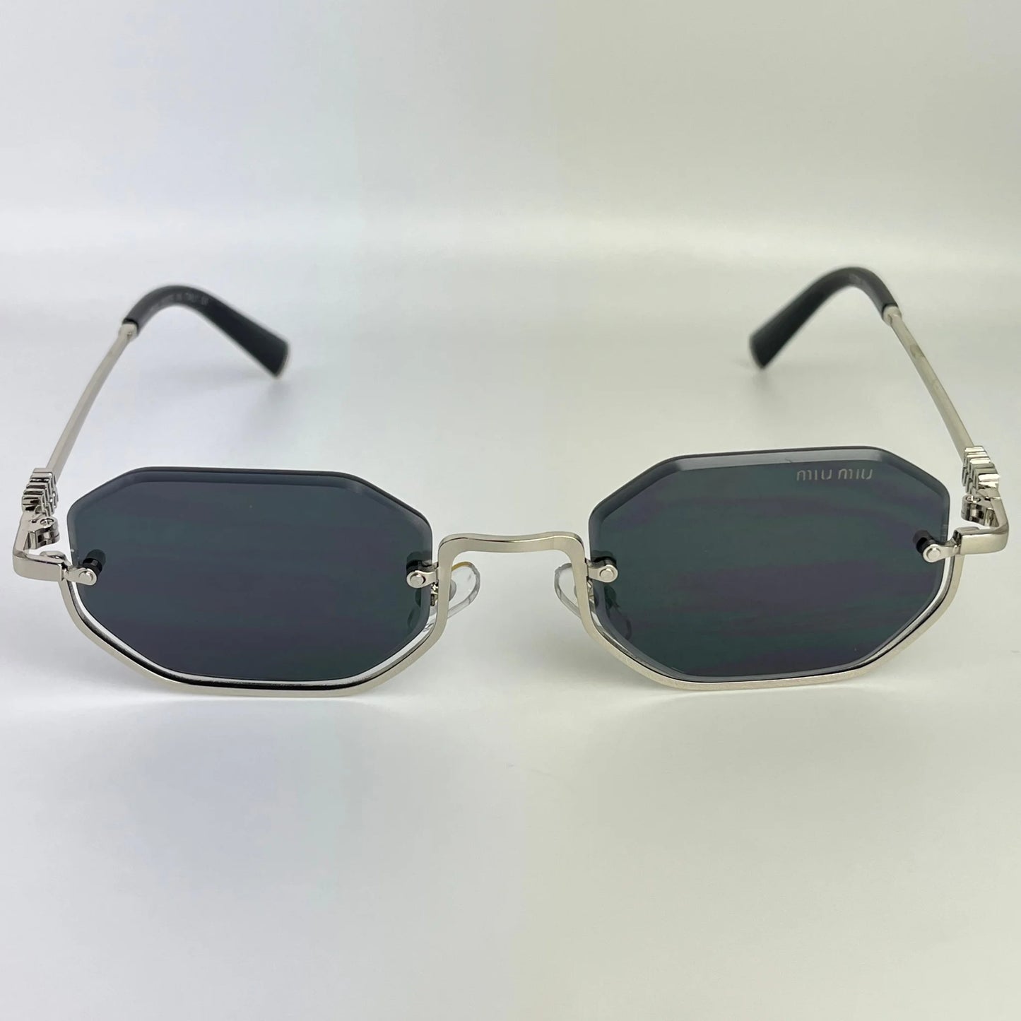 miu miu M10