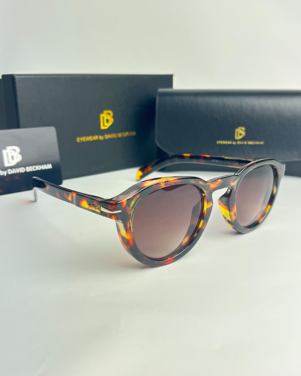 DAVID BECKHAM SUN – Rond