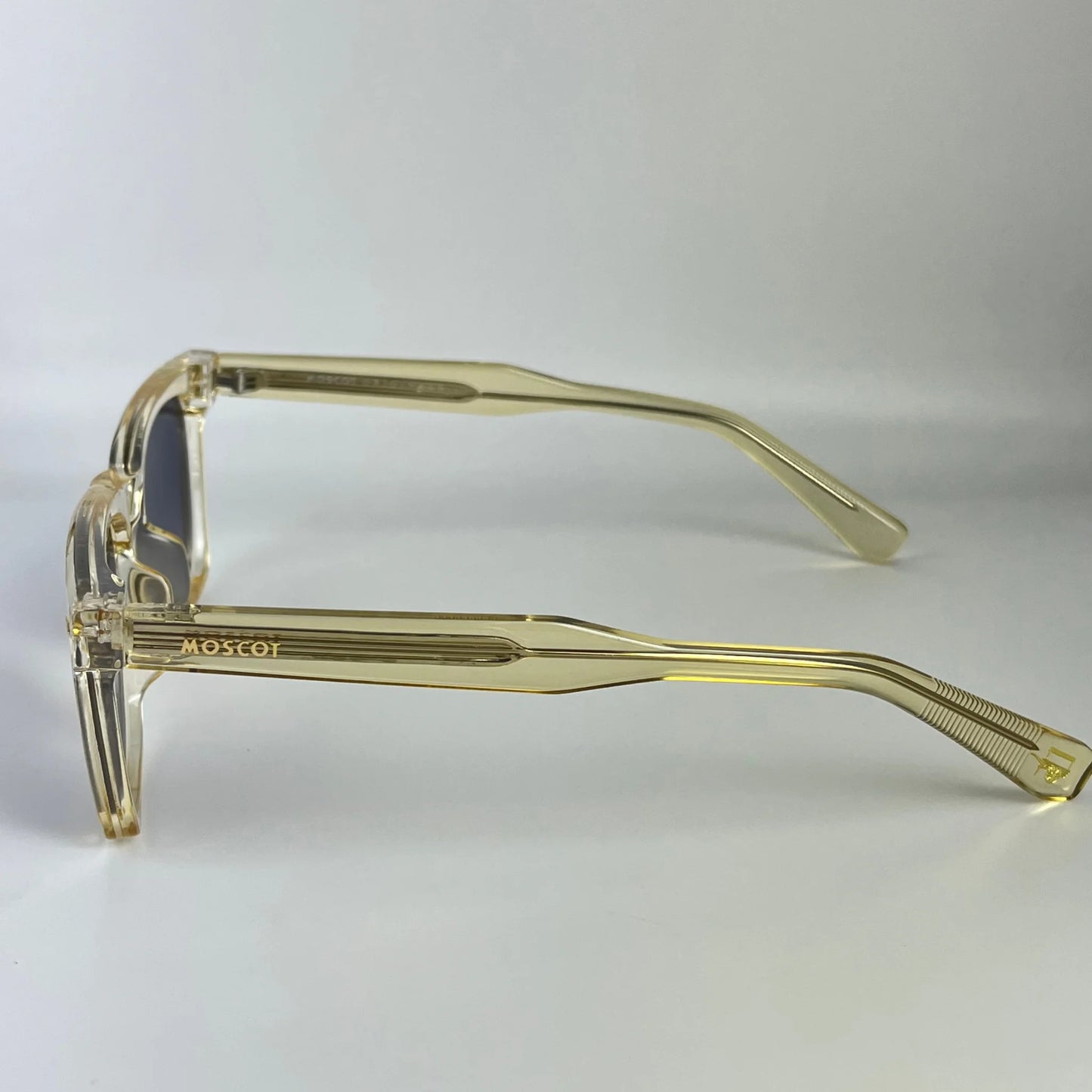Moscot M208