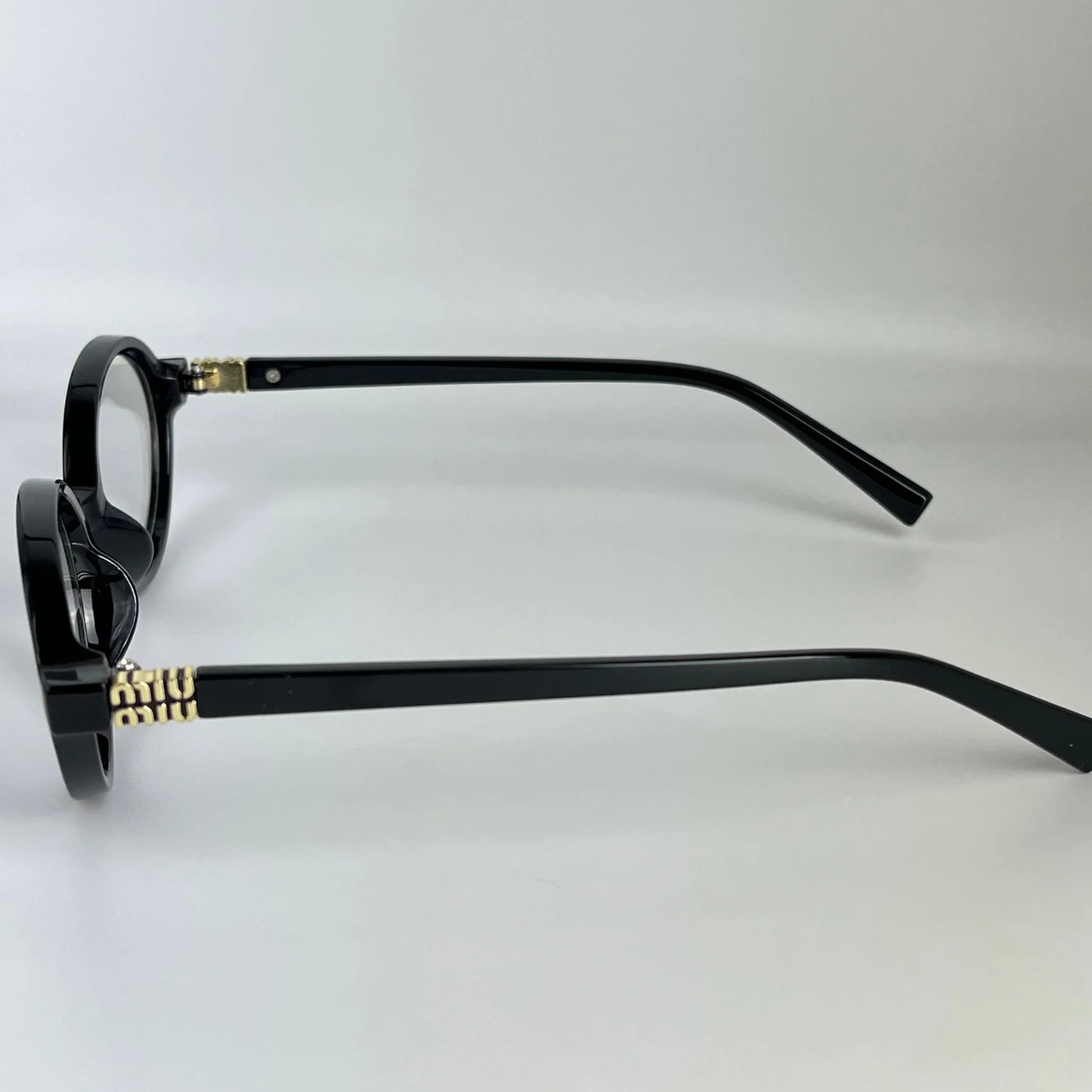 miu miu M09