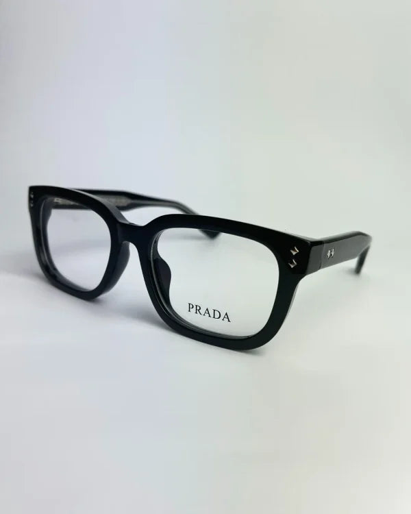 Prada P01