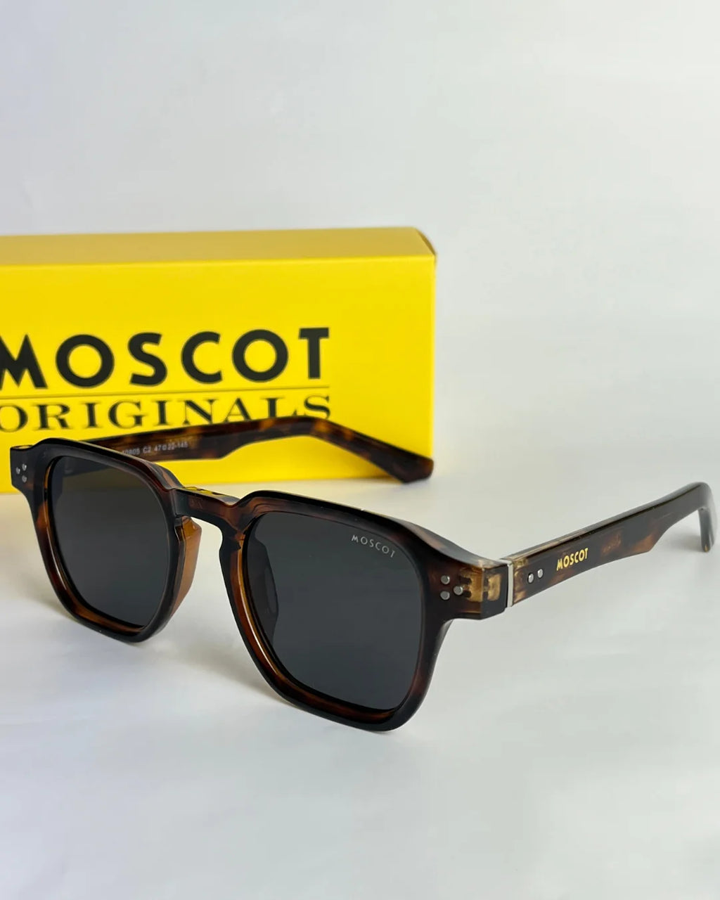 Moscot M153