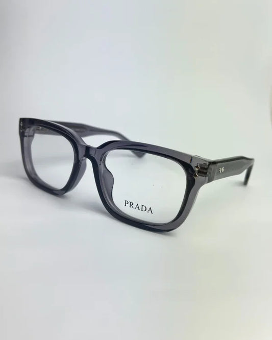 Prada P03