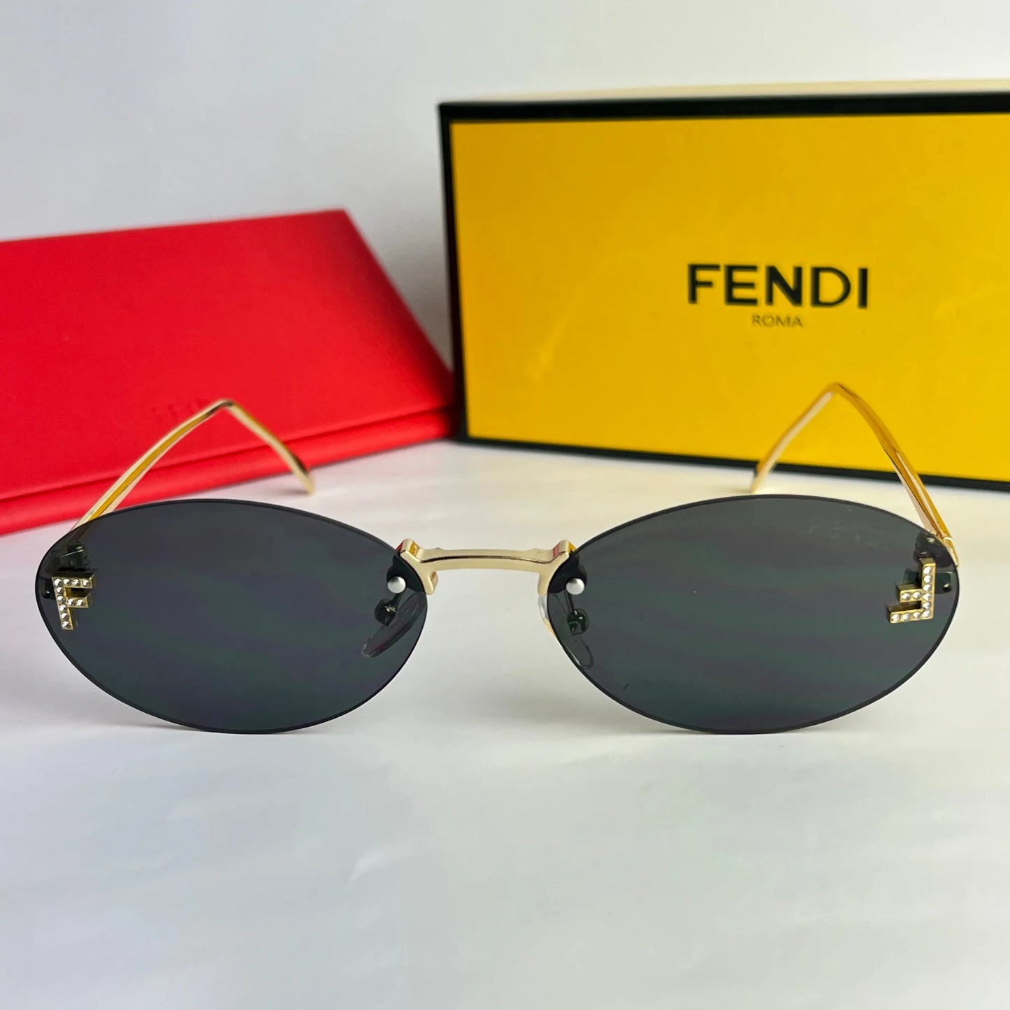 FENDI F01