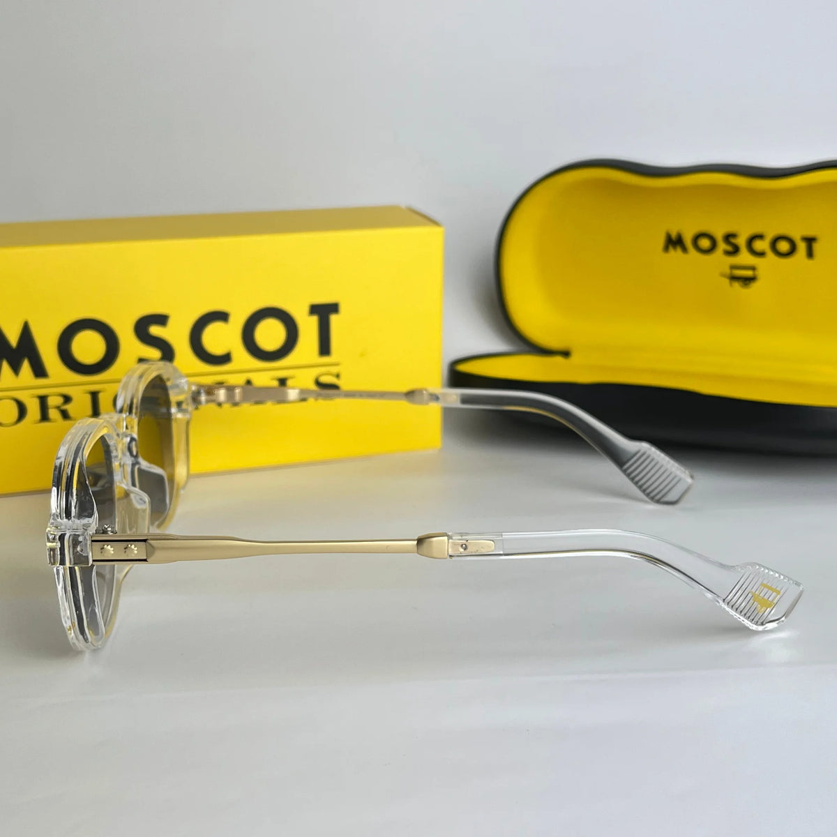 Moscot M160