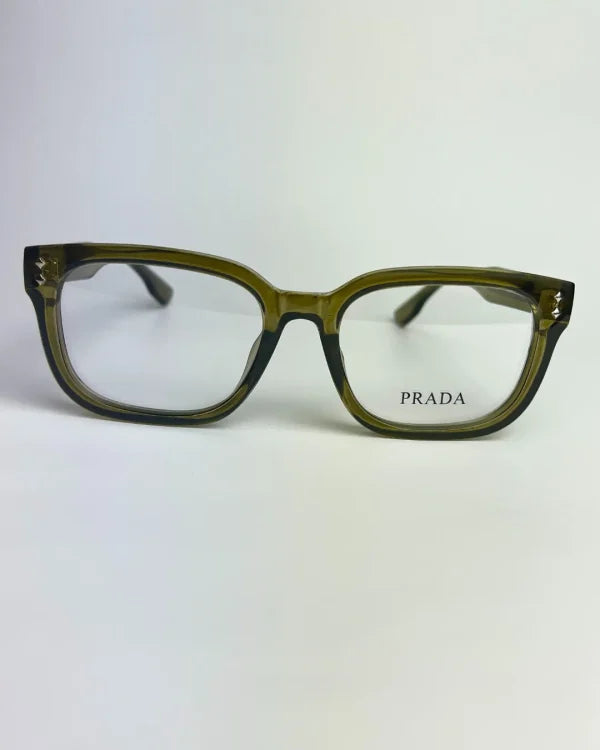Prada P02
