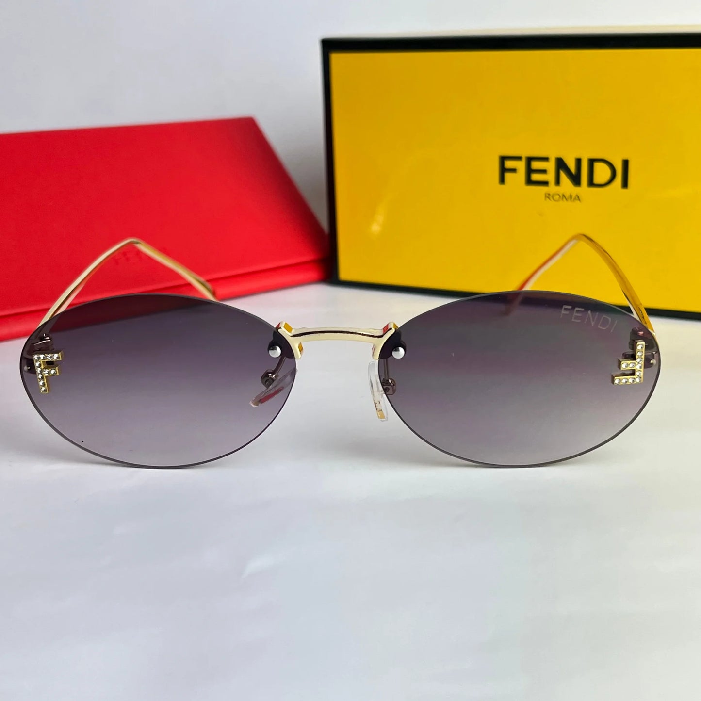 FENDI F01
