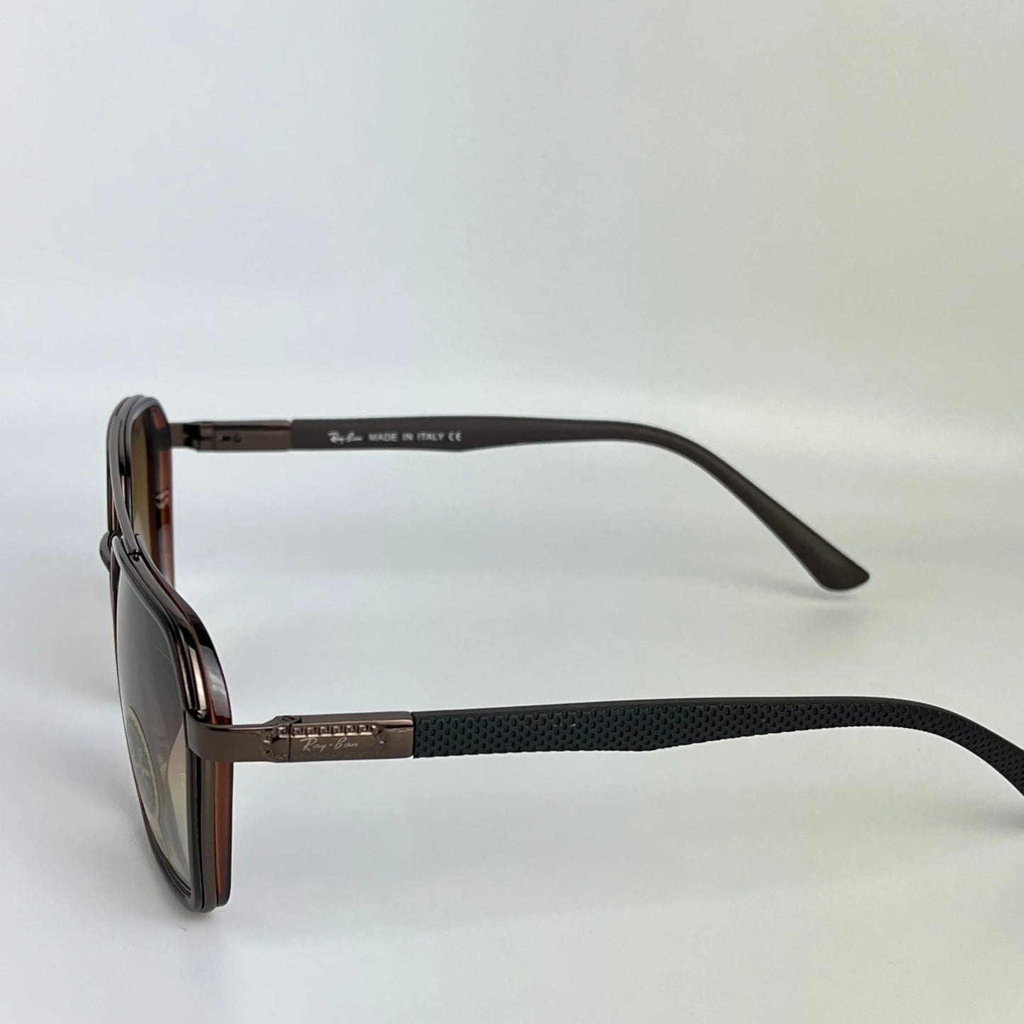 Ray-Ban R40