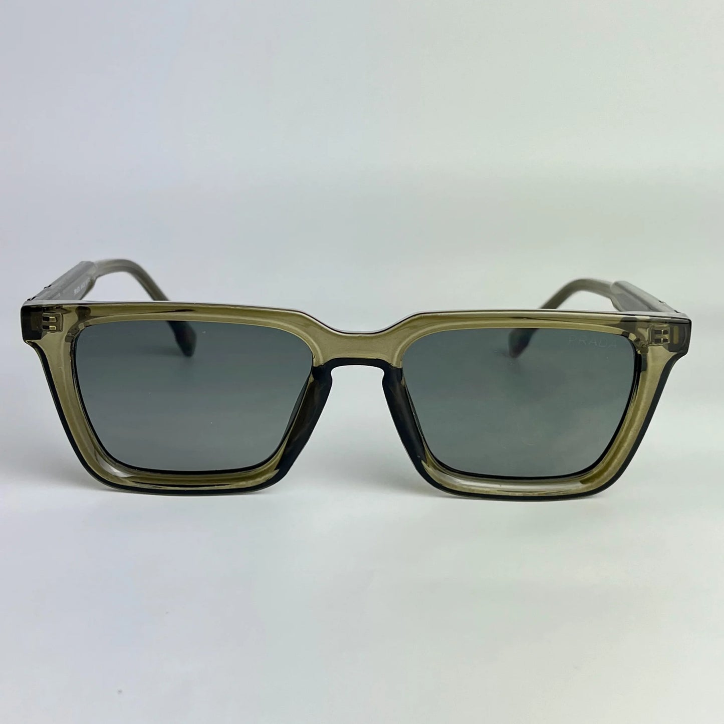 Prada M 46