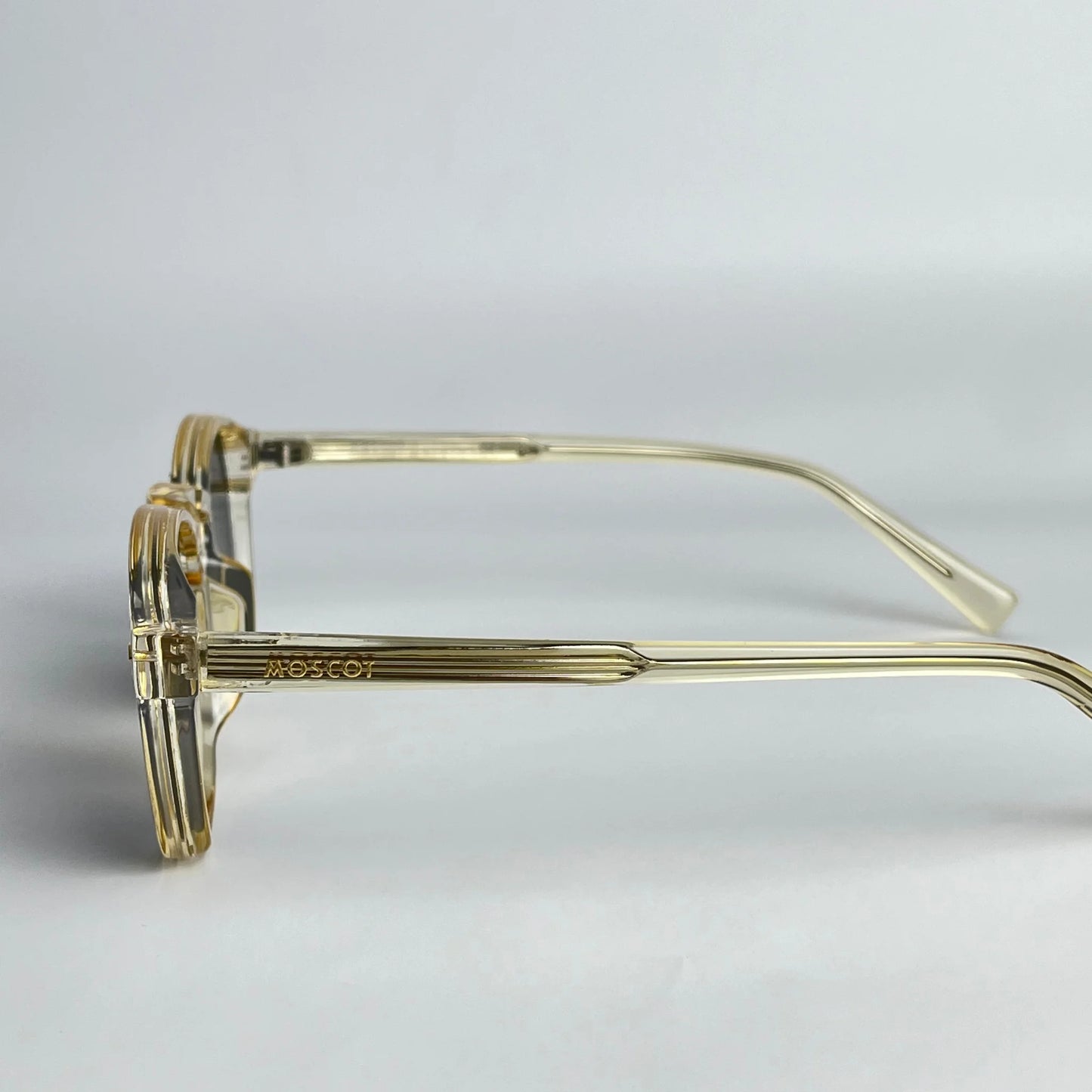 moscot M601