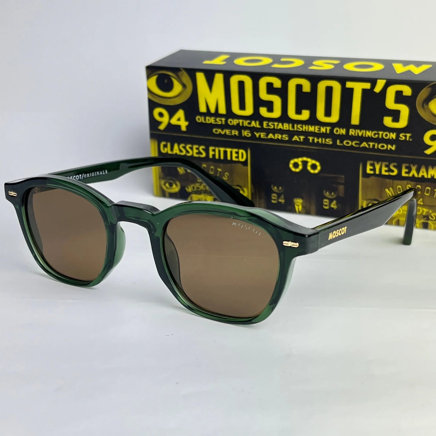 Moscot M182