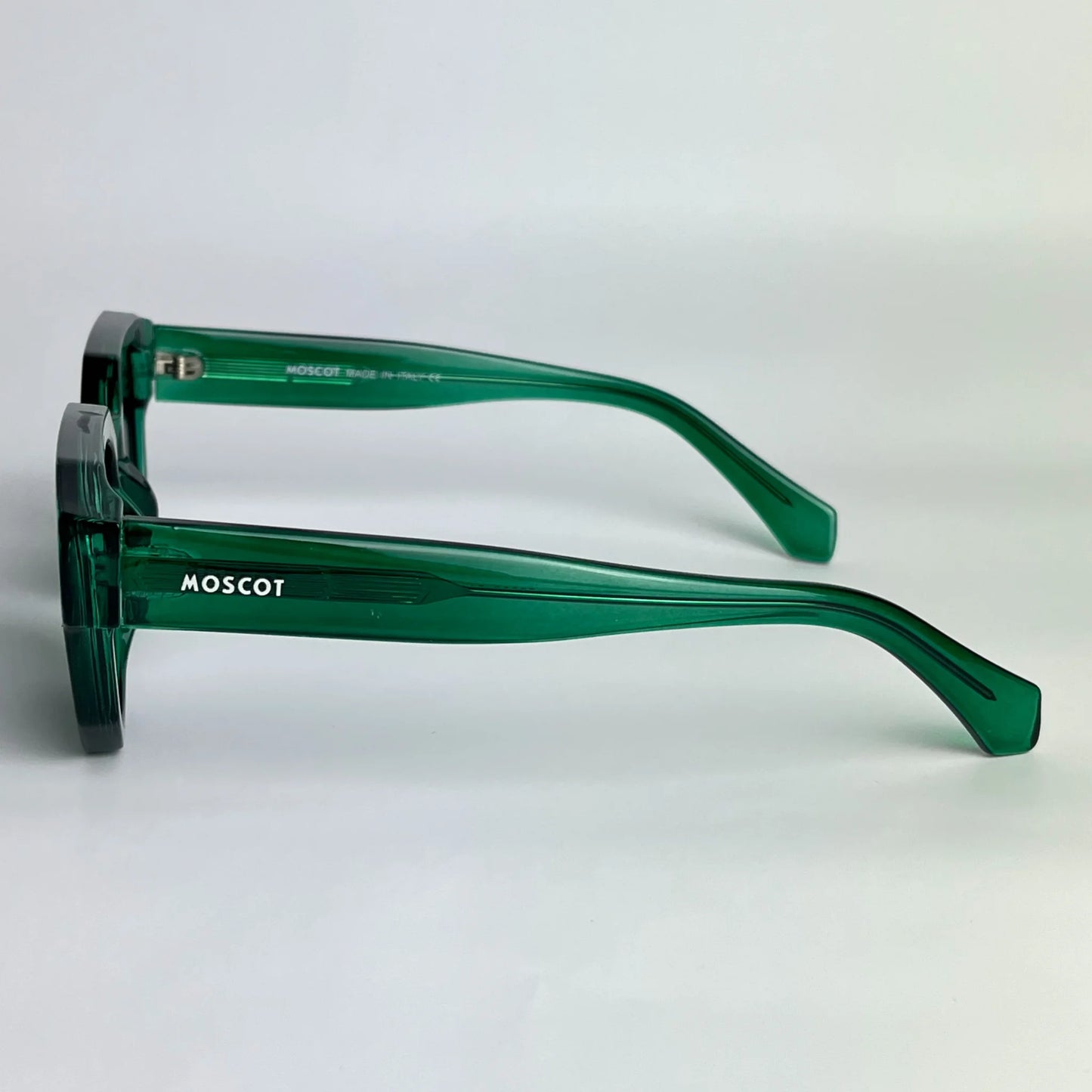 Moscot M23