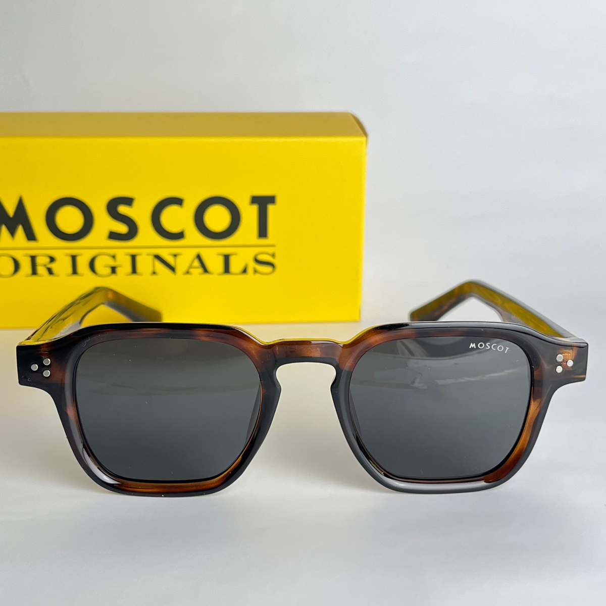 Moscot M153