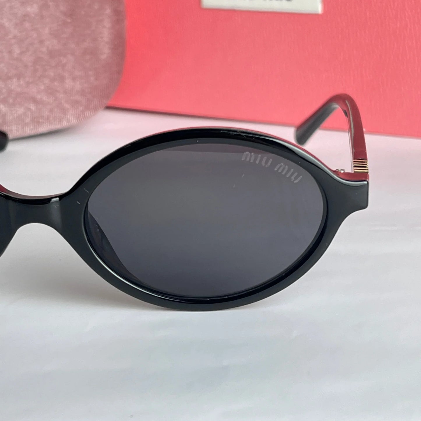 miu miu M02
