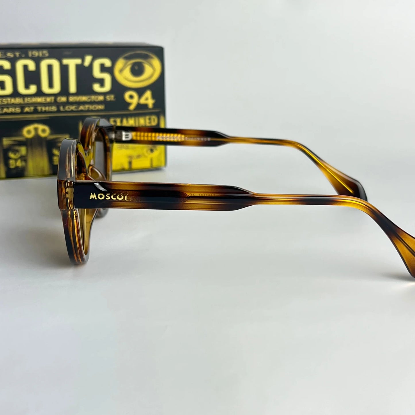 Moscot M109