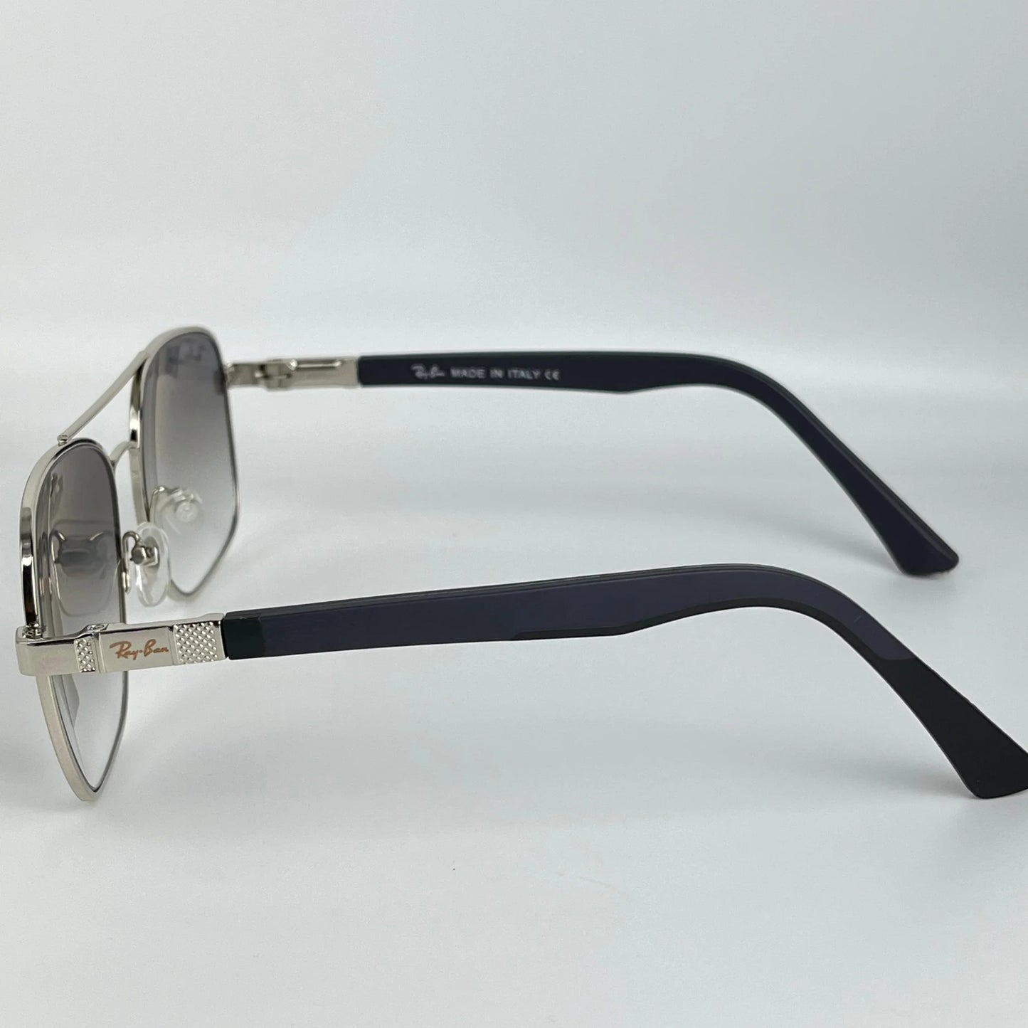 Ray-Ban R55