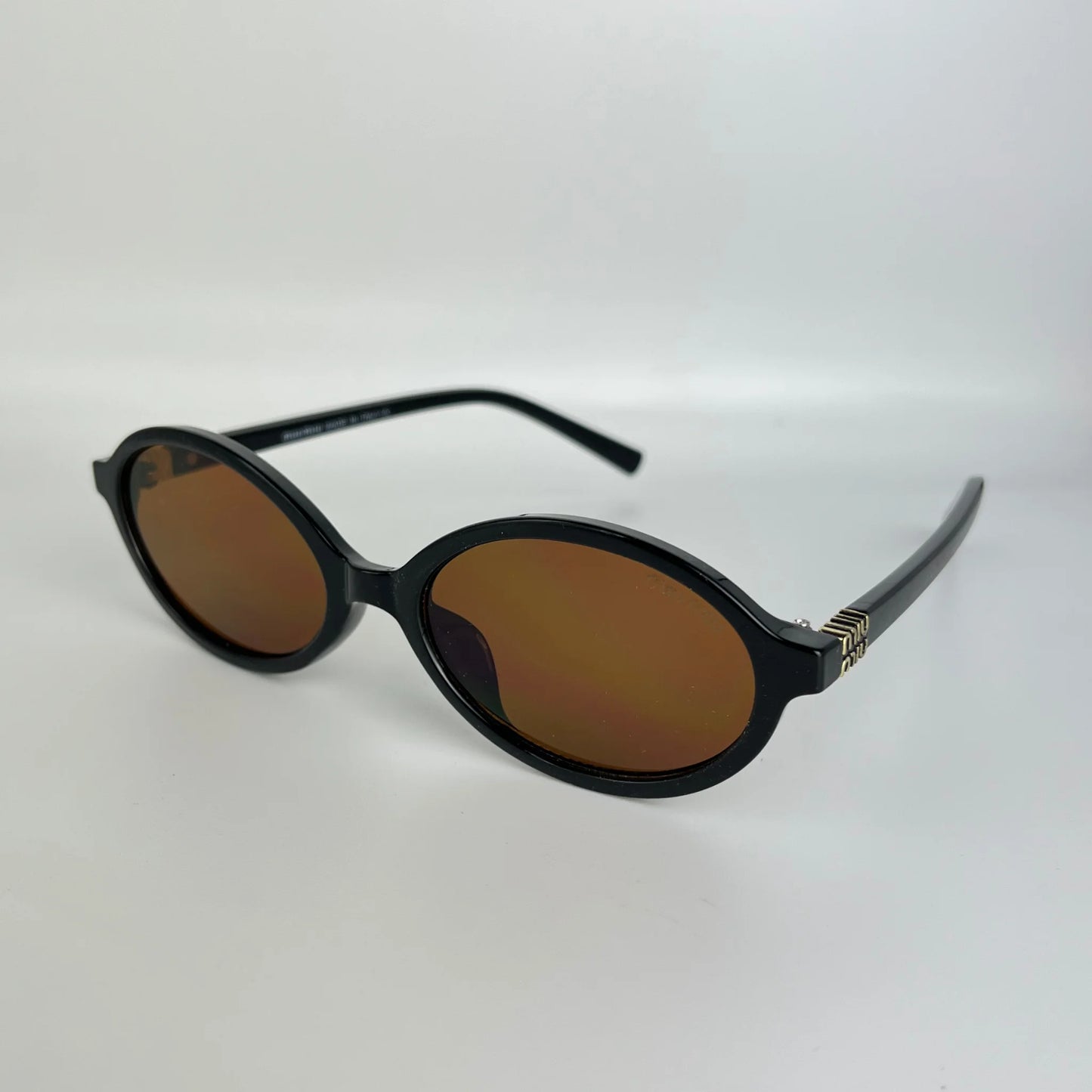 miu miu M16
