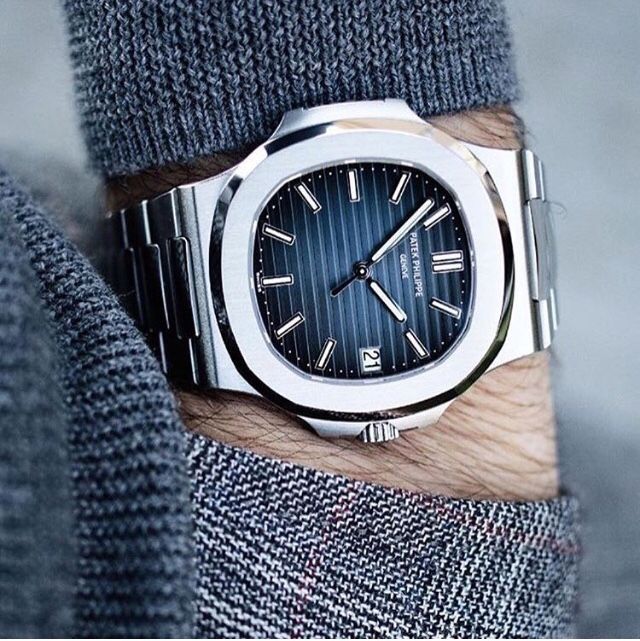 Patek Philippe  Bleu Nautilus 40mm