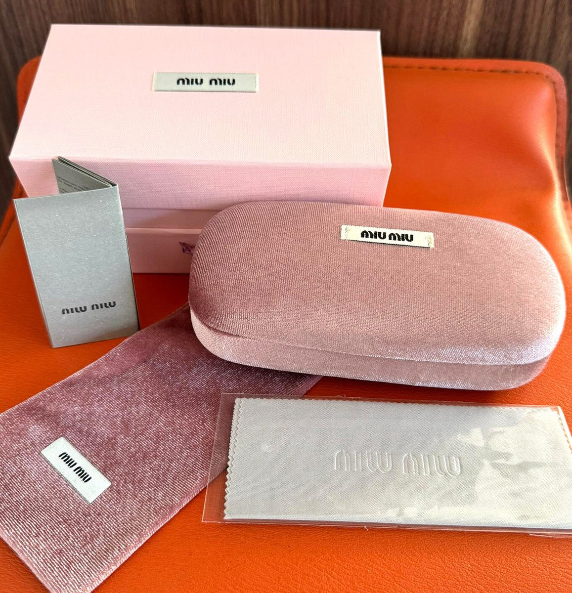 miu miu M14